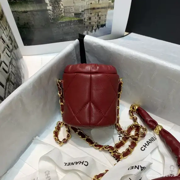 Hyper Peter WITH CHAIN CHANEL CHANELUTCH 0621